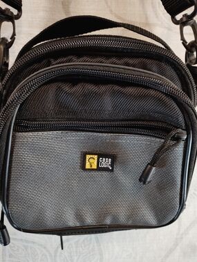 Case Logic Black and Gray Compact Crossbody Messenger Bag